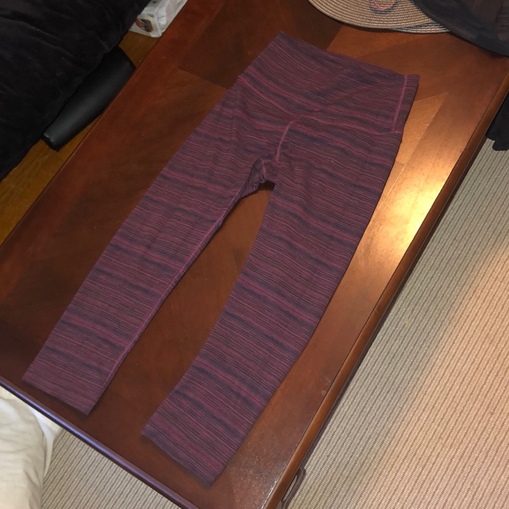Lululemon high rise Leggings Size 4